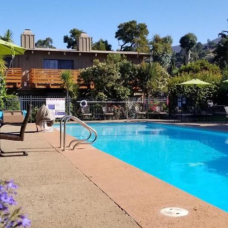 Carmel Valley Lodge Exterior photo