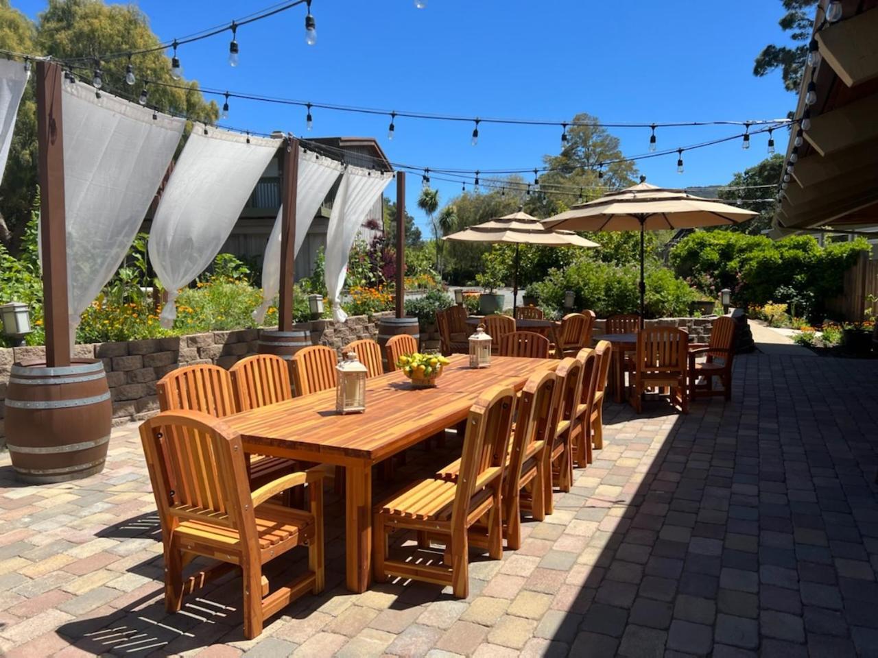 Carmel Valley Lodge Exterior photo